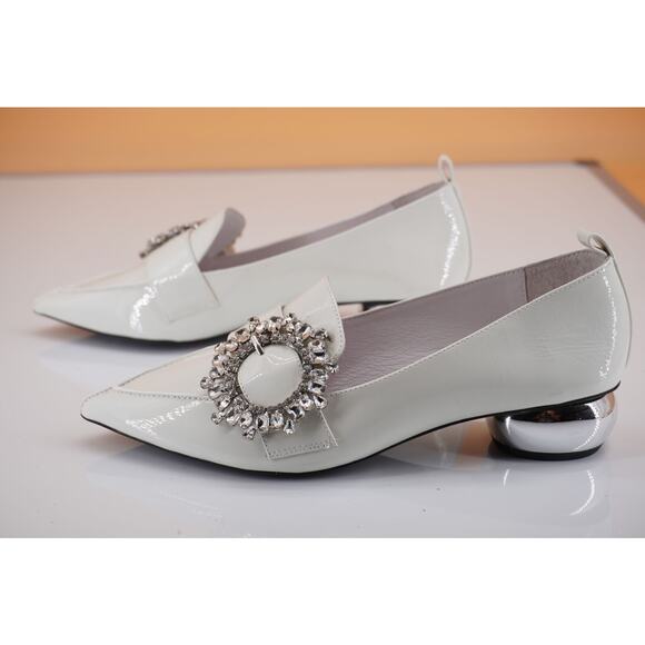 Jeffrey Campbell Viona White Patent Pointy Pump SZ 7 Crystal Buckle Wedding $175 - Picture 9 of 11